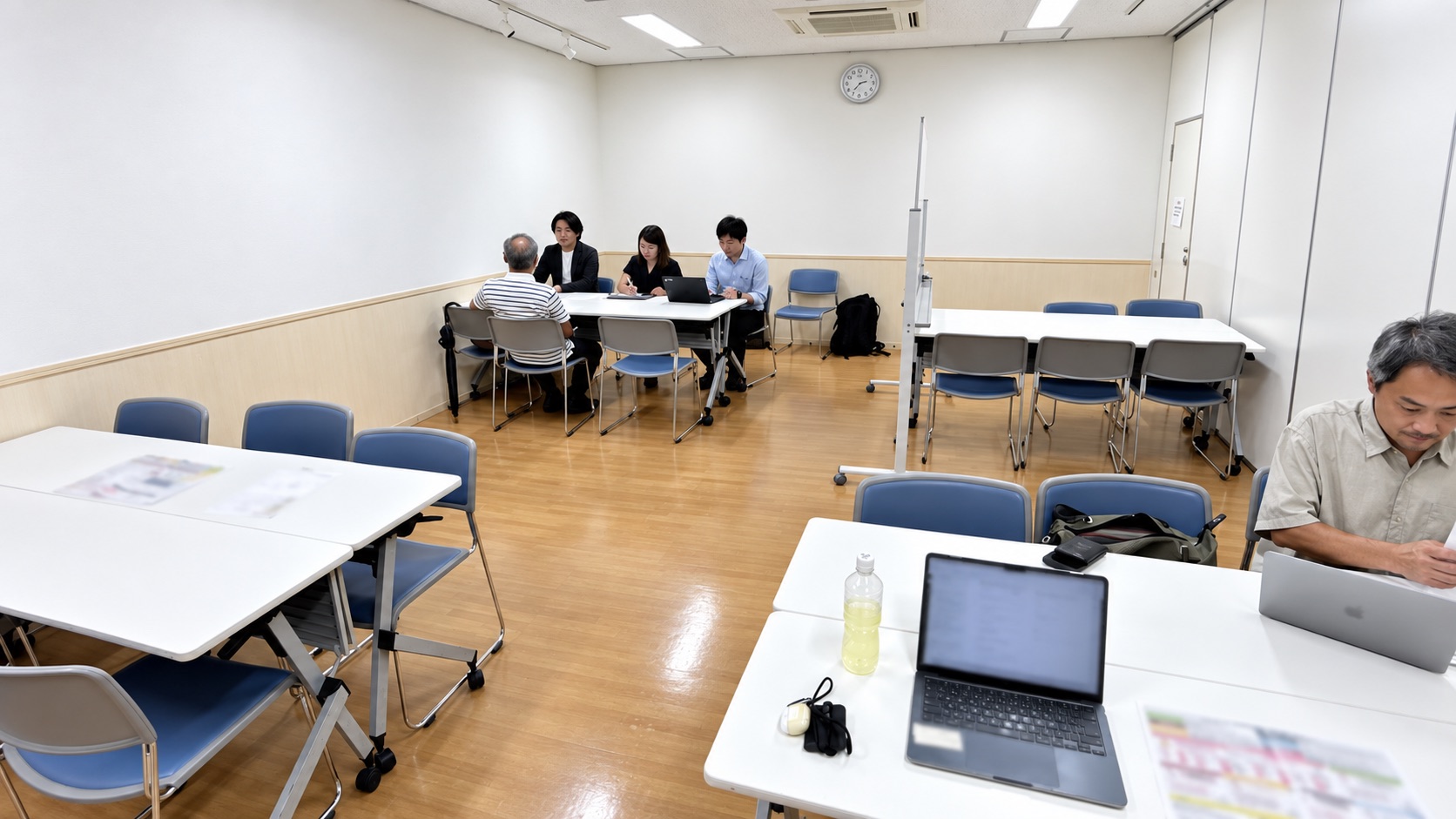 小田原の相続無料個別相談会で相談を受ける様子